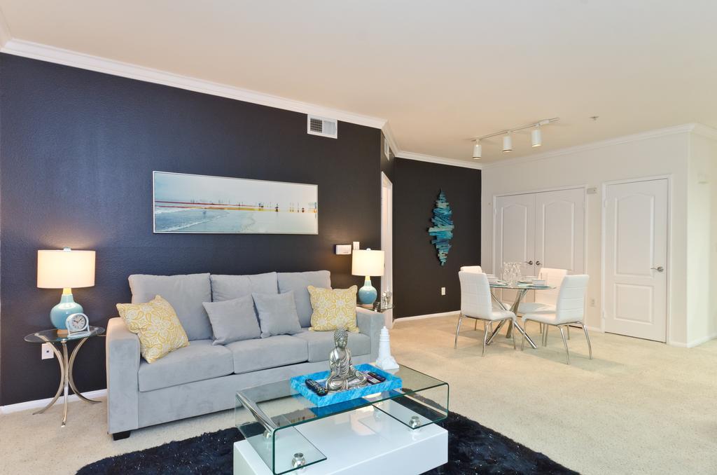Popular Downtown La Bellagio Appartement